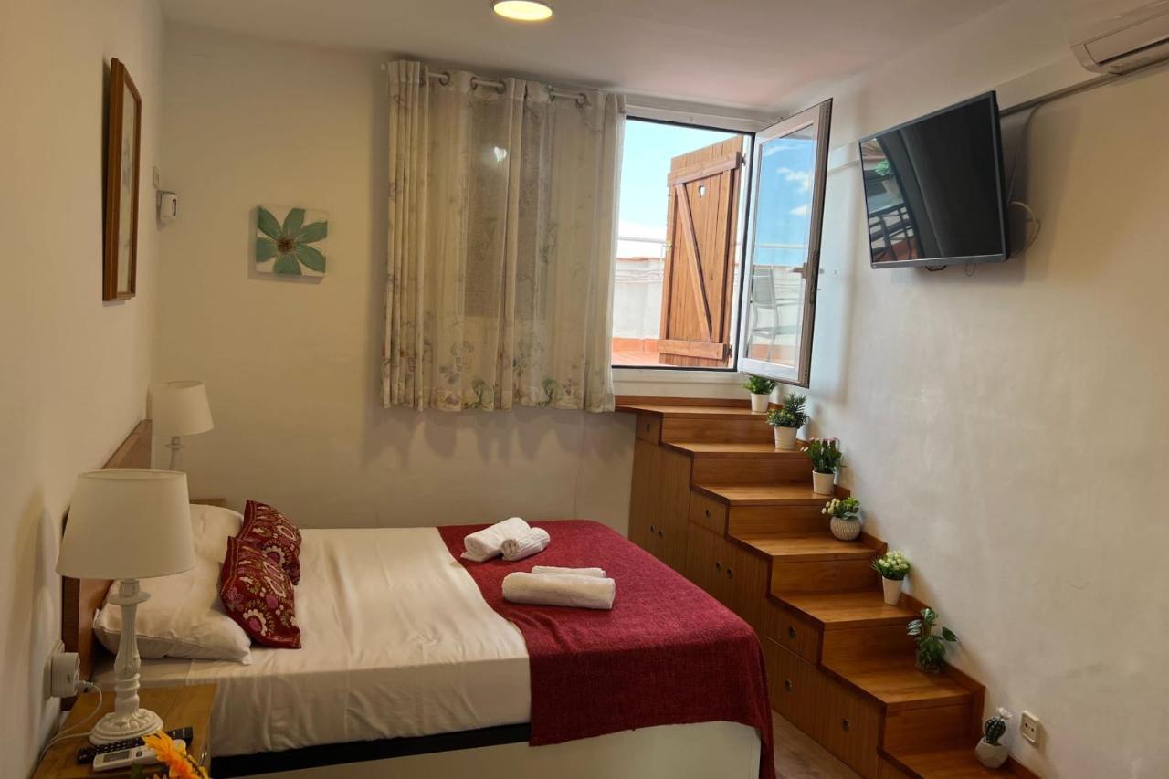 Cozy Studio with Amazing Terrace near Plaza España Barcelona Exterior foto
