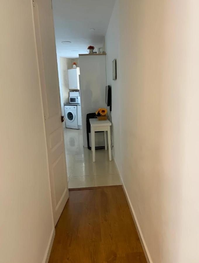 Cozy Studio with Amazing Terrace near Plaza España Barcelona Exterior foto